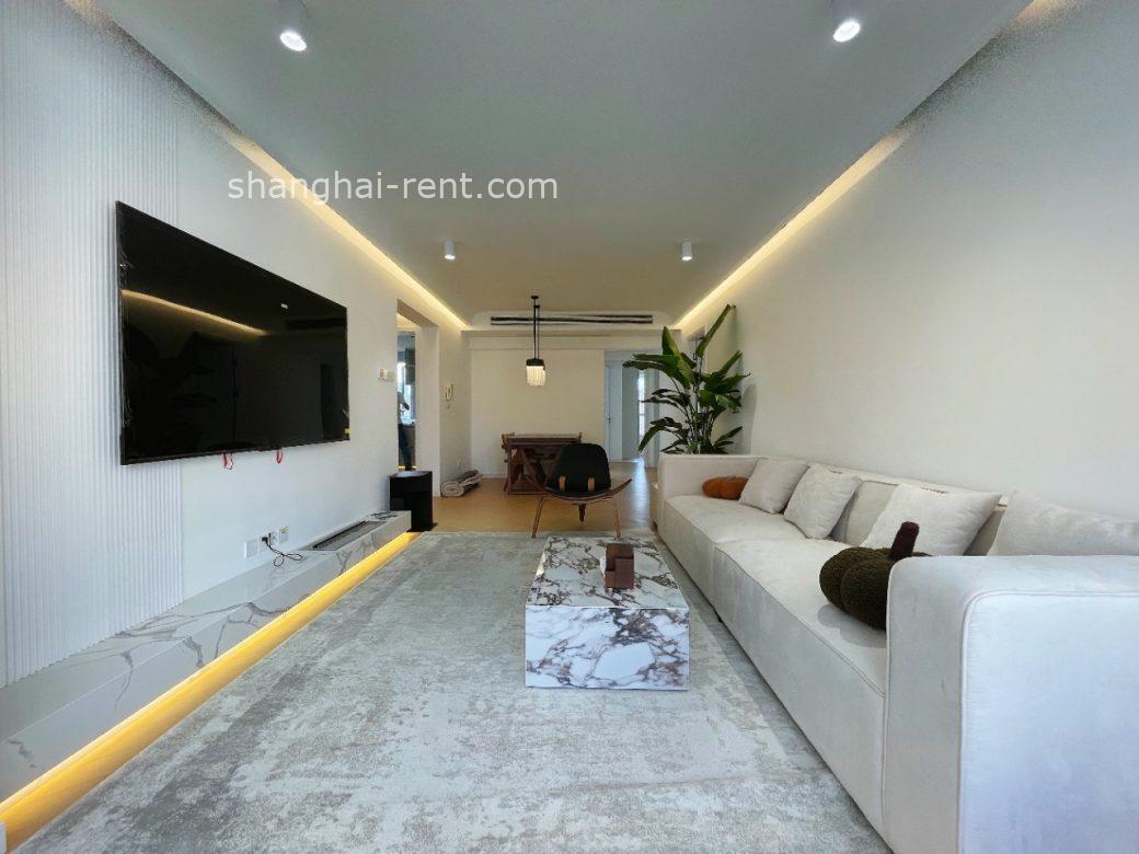 90dcea29e03943a16d4d982a6b1e0ecf