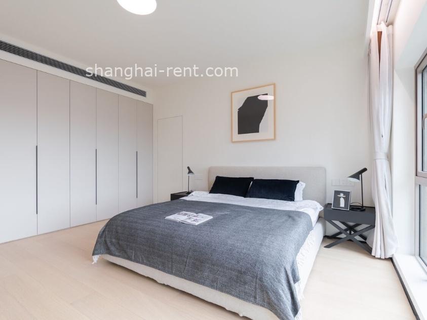 d09e4d075989e04bde3bed732a7ae214